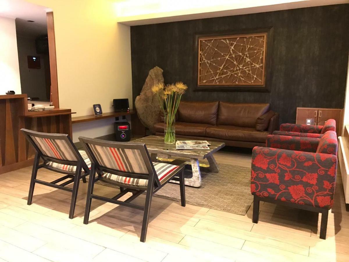 Ku Hotel Turismo Temuco Kültér fotó
